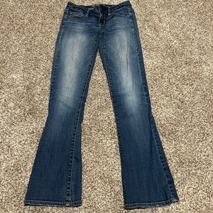 American Eagle Super Stretch Women LowriseBootcut Jeans Size 2 Medium Faded Wash